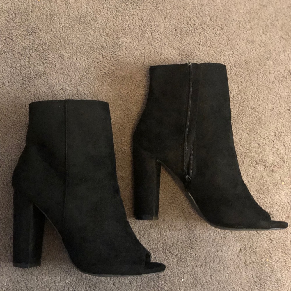 Ankle boots